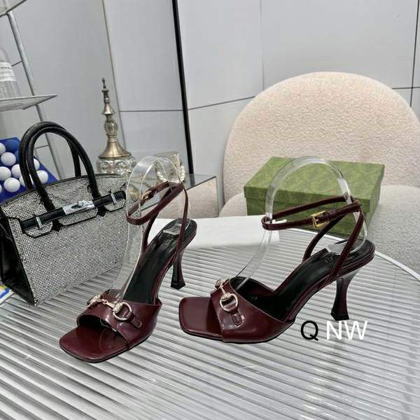 Picture of Gucci Shoes _SKUGuccisz35-40NW08036986